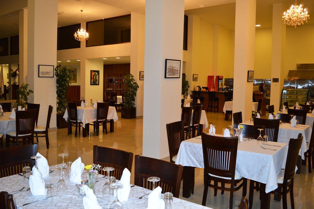 Taybeh Golden Hotel 라말라 외부 사진
