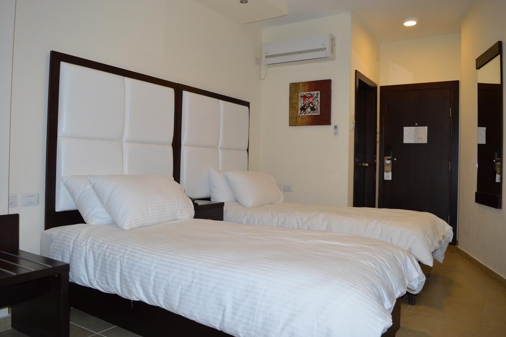 Taybeh Golden Hotel 라말라 외부 사진